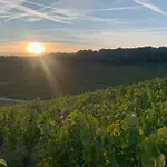 Sur La Route Touristique Du Champagne