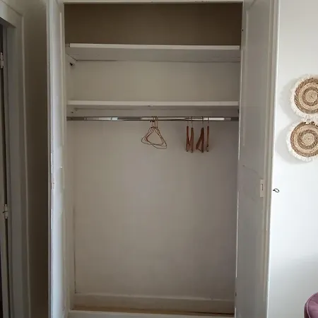 Sur La Route Touristique Du Champagne Lägenhet *